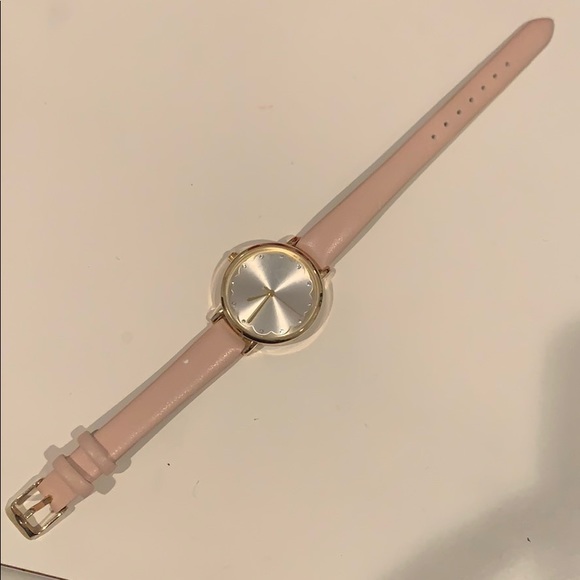Francesca’s Watch - Picture 2 of 3